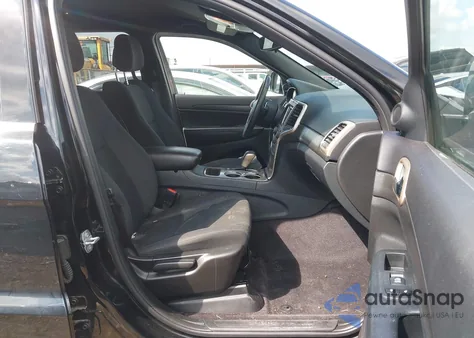 2017 Jeep Grand Cherokee Laredo 4X2 from USA, damaged, VIN 1C4RJEAG5HC943945